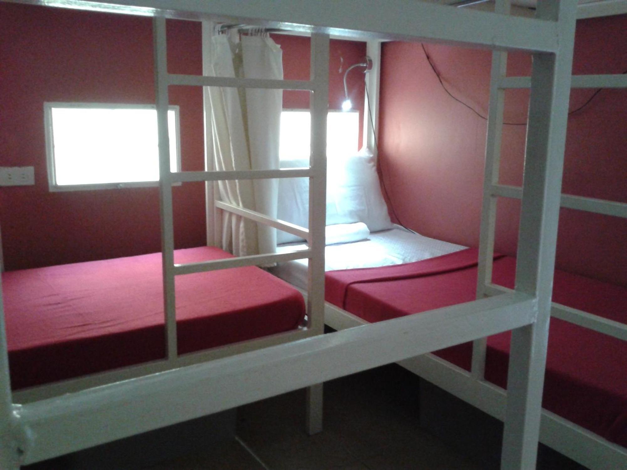 Crossroads Hostel Manila Mandaluyong Ruang foto