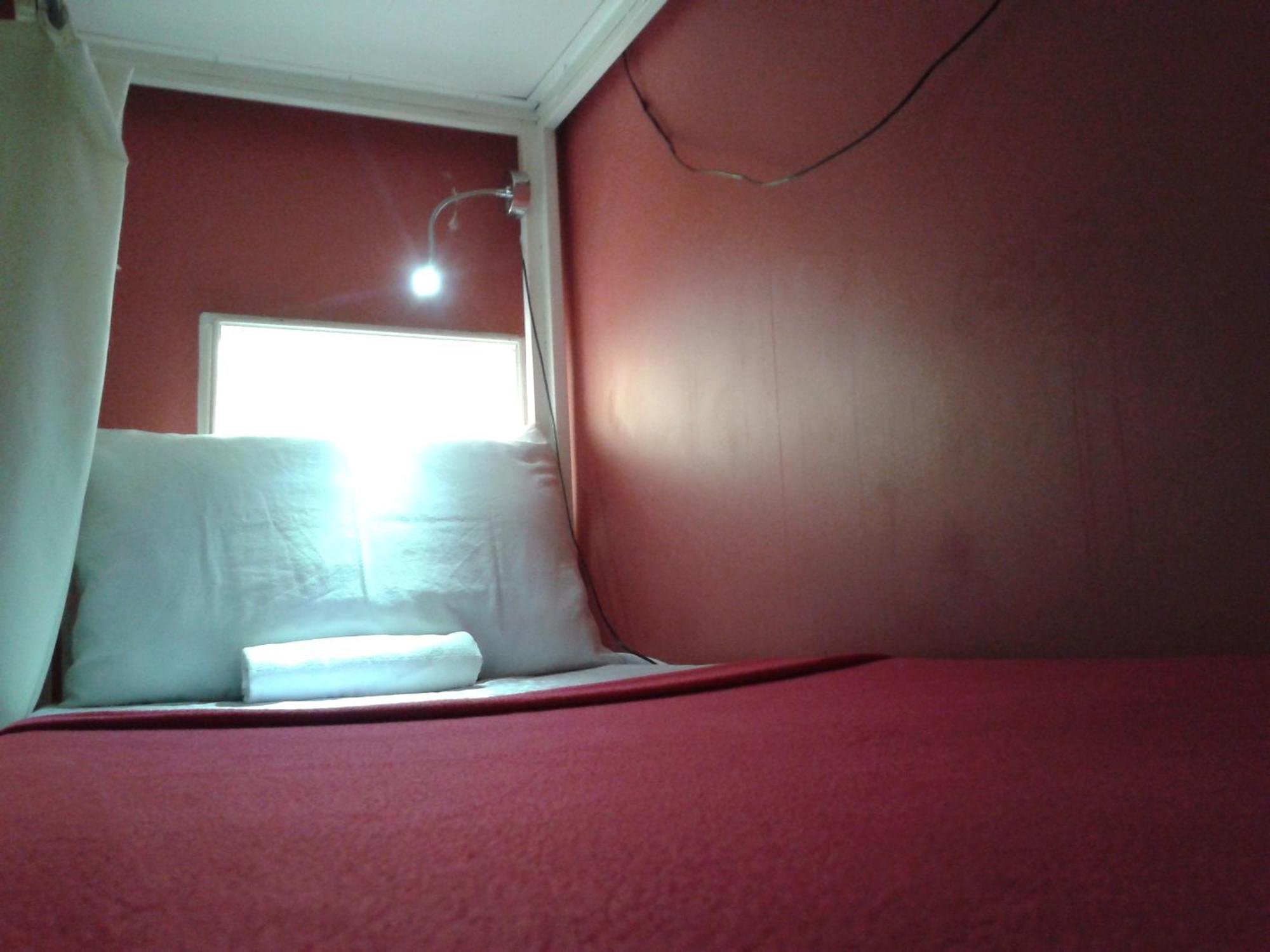Crossroads Hostel Manila Mandaluyong Ruang foto
