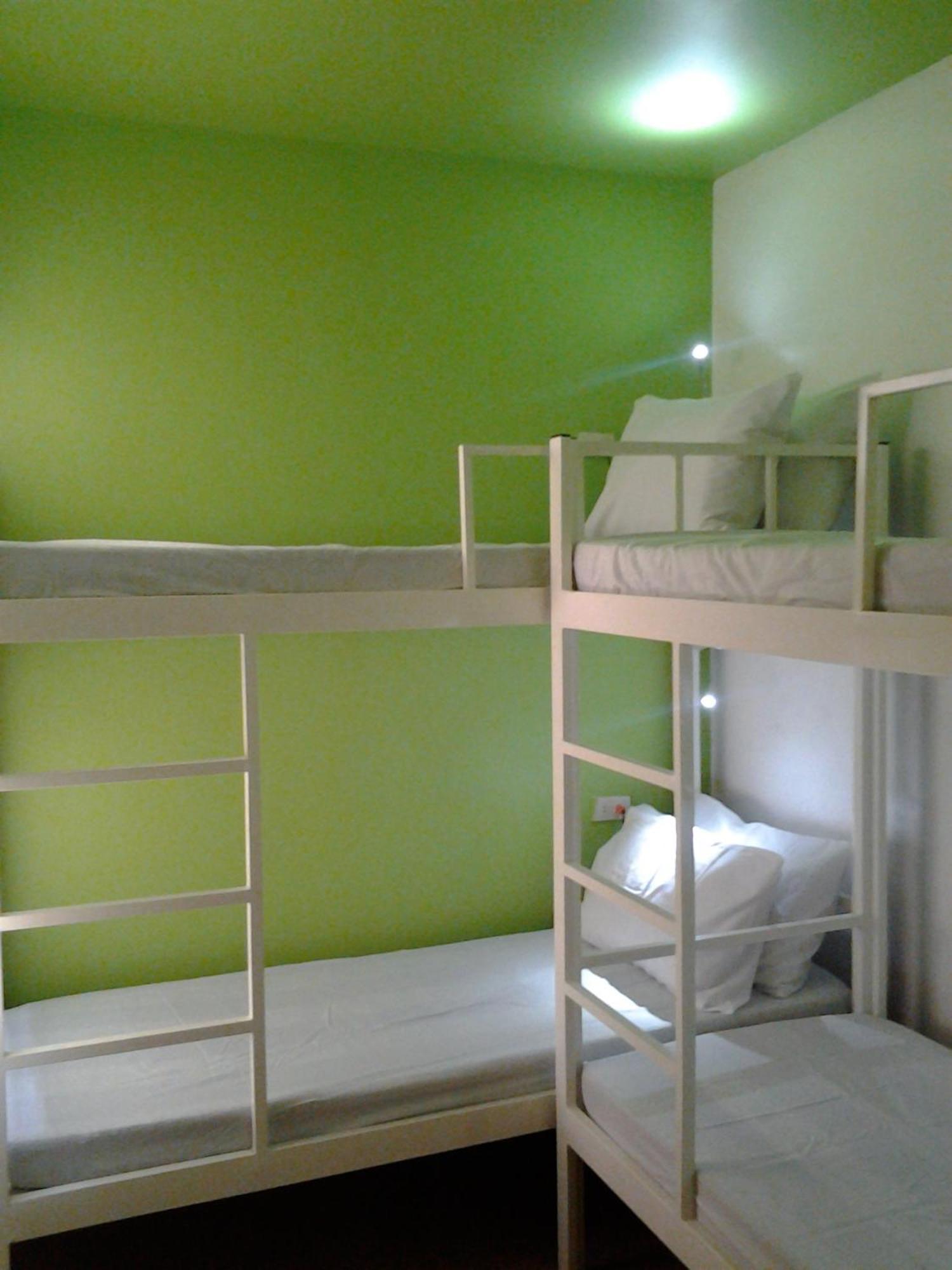 Crossroads Hostel Manila Mandaluyong Ruang foto